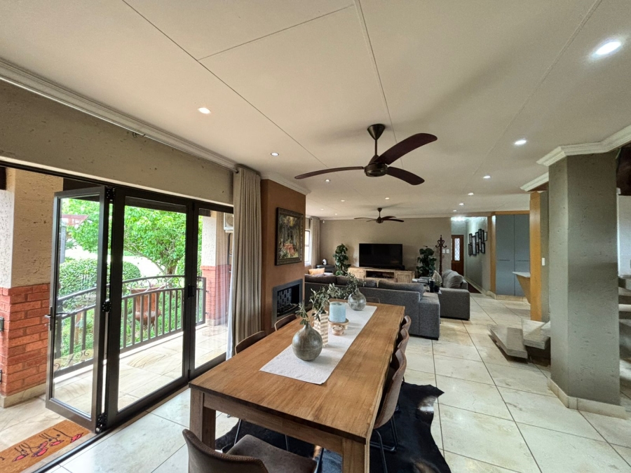 5 Bedroom Property for Sale in Grimbeeck Park North West